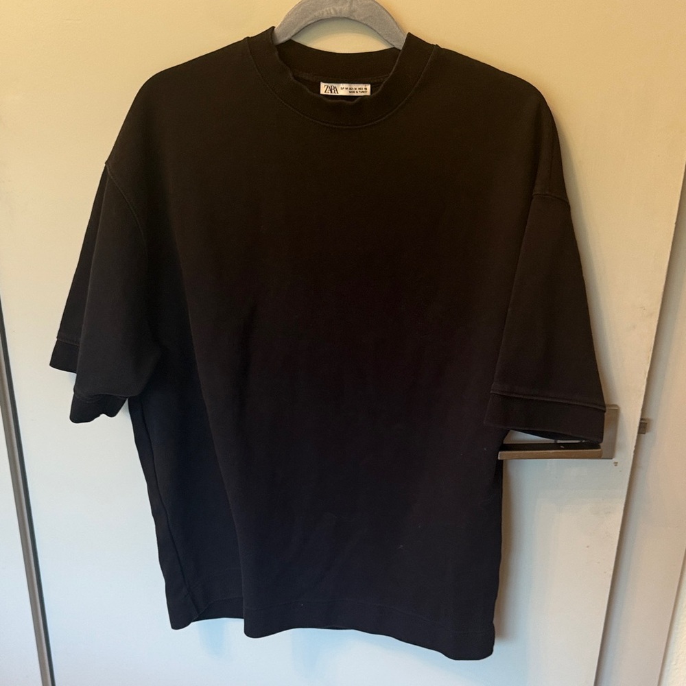 Zara Black Short Sleeve Men's Tee